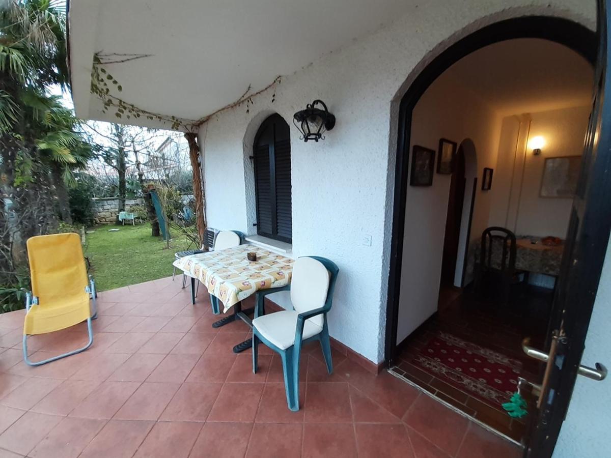 Anamarija Apartments Near The Beach And The Fantastic Adria Sea With Over 10 Small Islands Close By Funtana Exterior foto